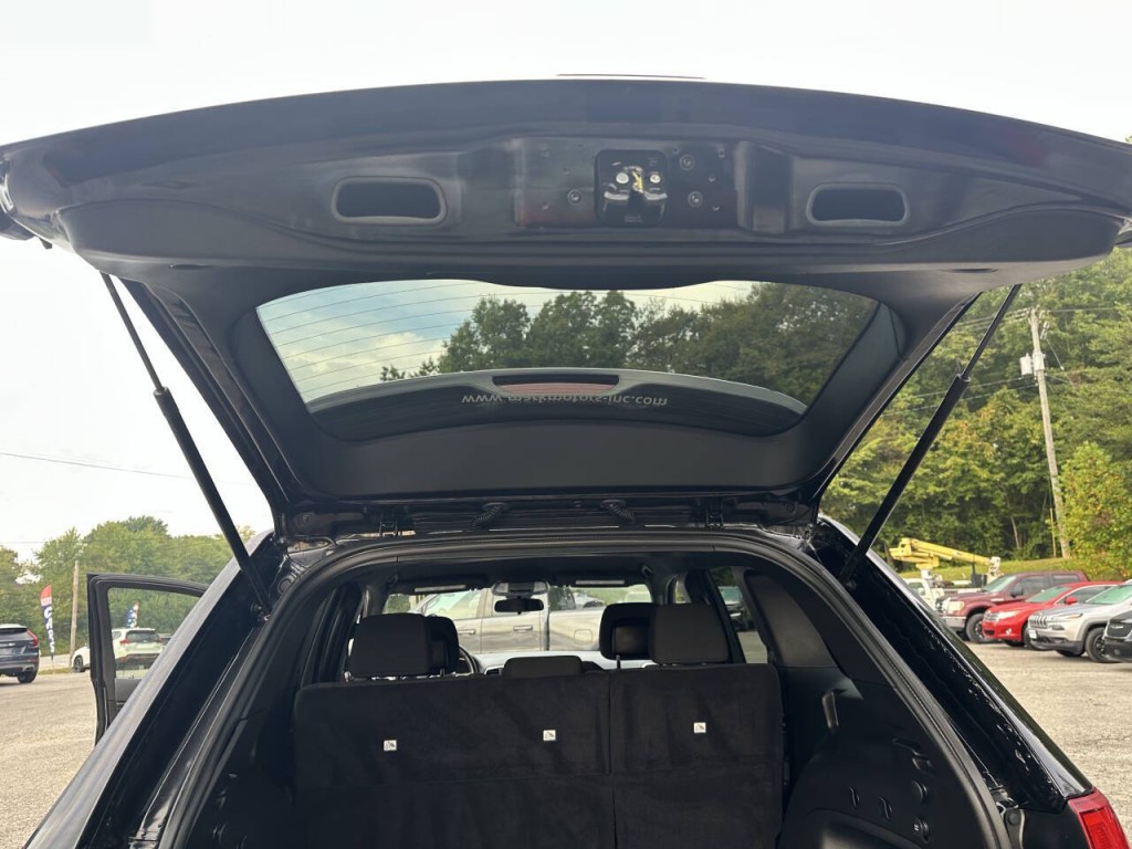 2021 Jeep Grand Cherokee Image 36