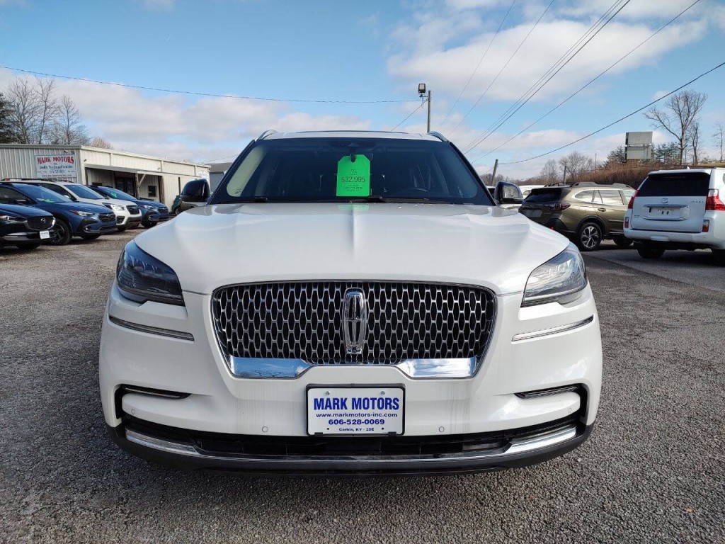 2022 Lincoln Aviator Image 4