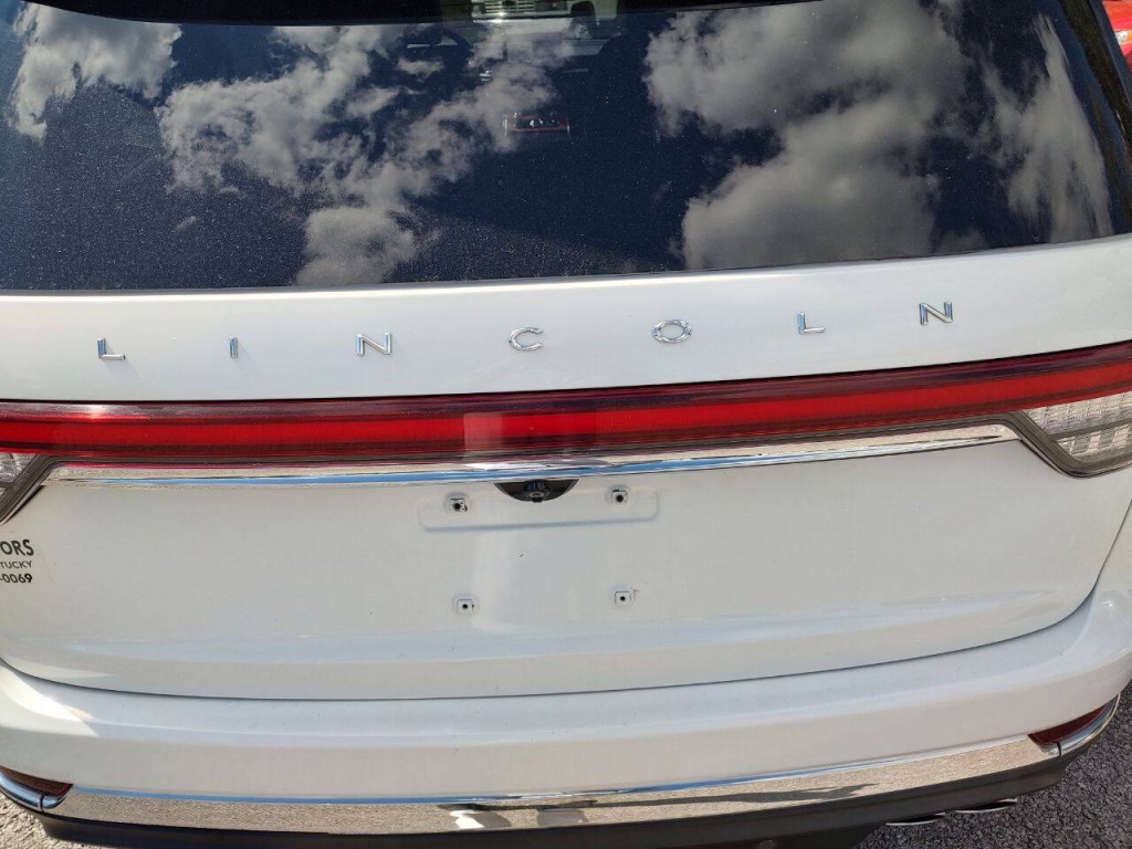 2022 Lincoln Aviator Image 20
