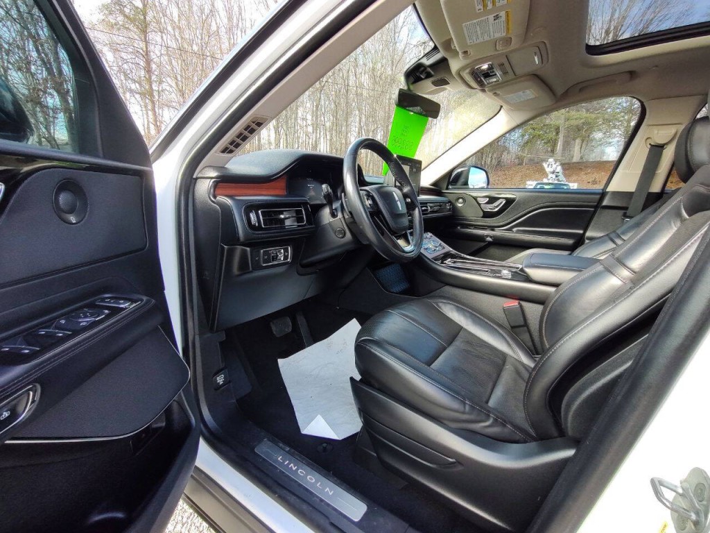 2022 Lincoln Aviator Image 23