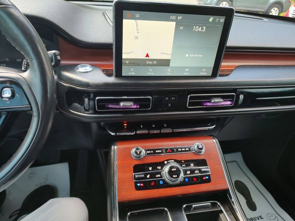 2022 Lincoln Aviator Image 38