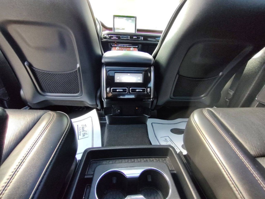 2022 Lincoln Aviator Image 50