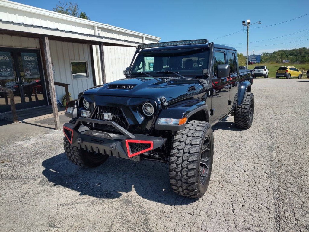 2021 Jeep Gladiator Image 2