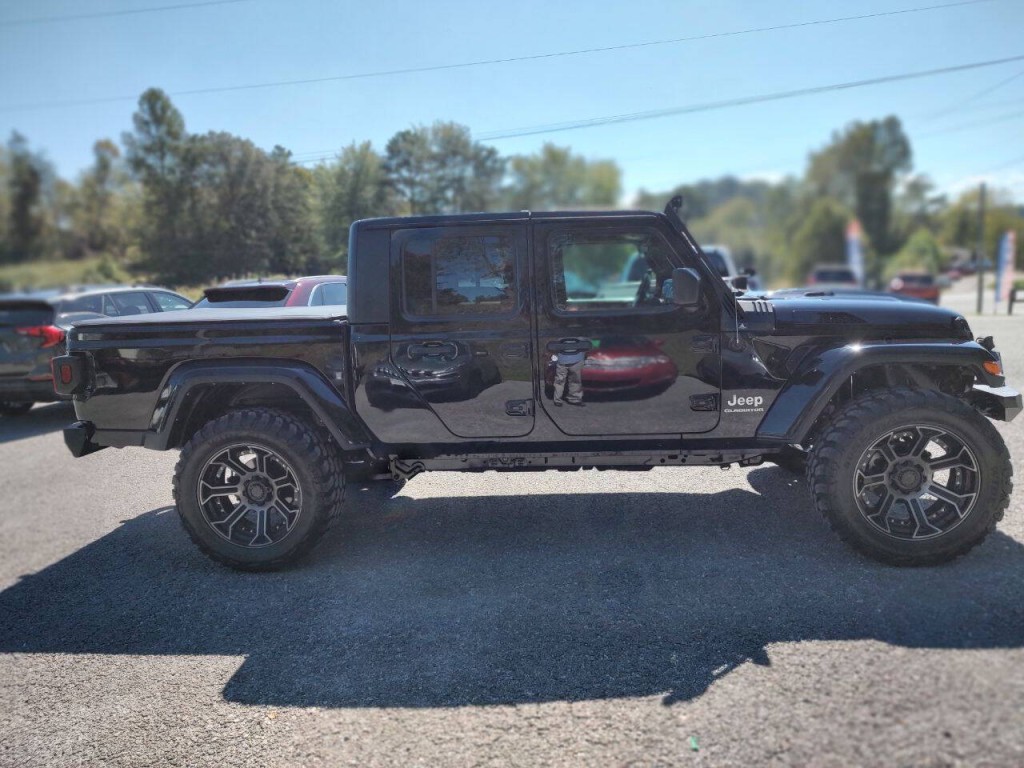 2021 Jeep Gladiator Image 5