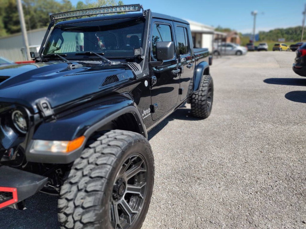 2021 Jeep Gladiator Image 14
