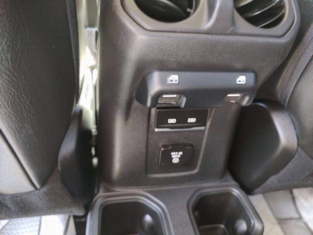 2021 Jeep Gladiator Image 33