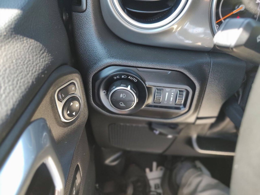 2021 Jeep Gladiator Image 52