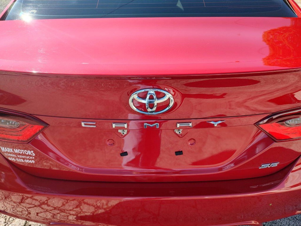 2023 Toyota Camry Image 12