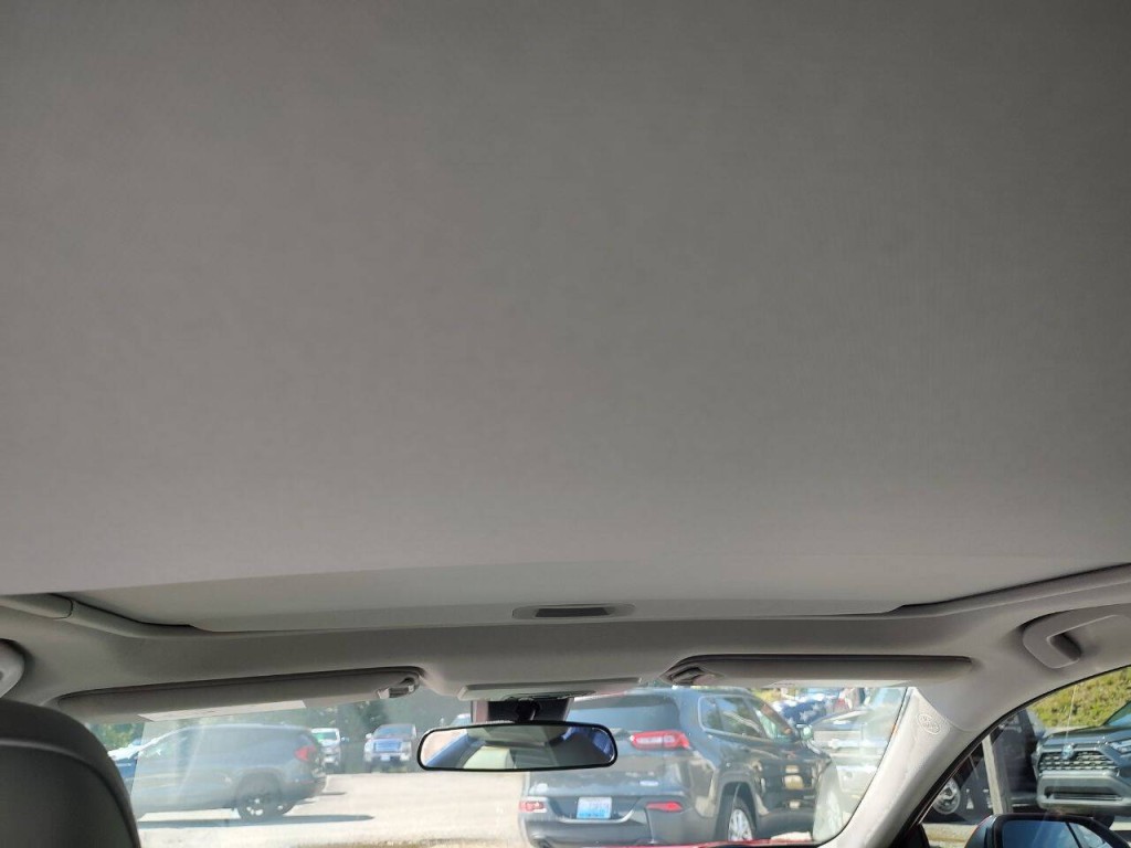 2023 Toyota Camry Image 21