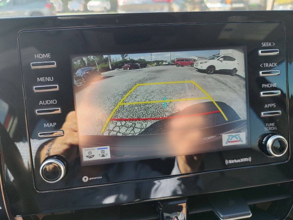 2023 Toyota Camry Image 32