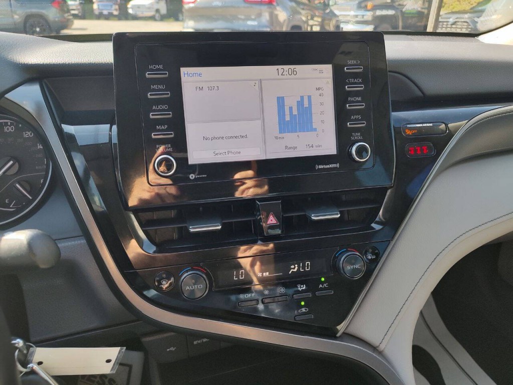 2023 Toyota Camry Image 33