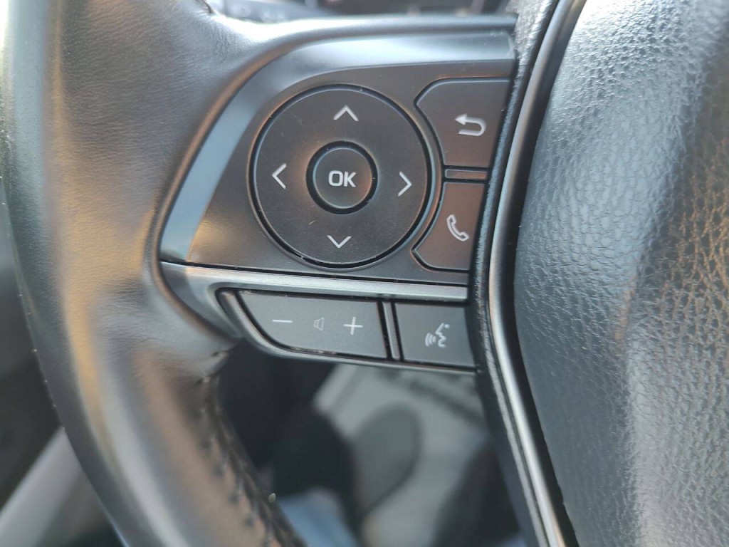 2023 Toyota Camry Image 38