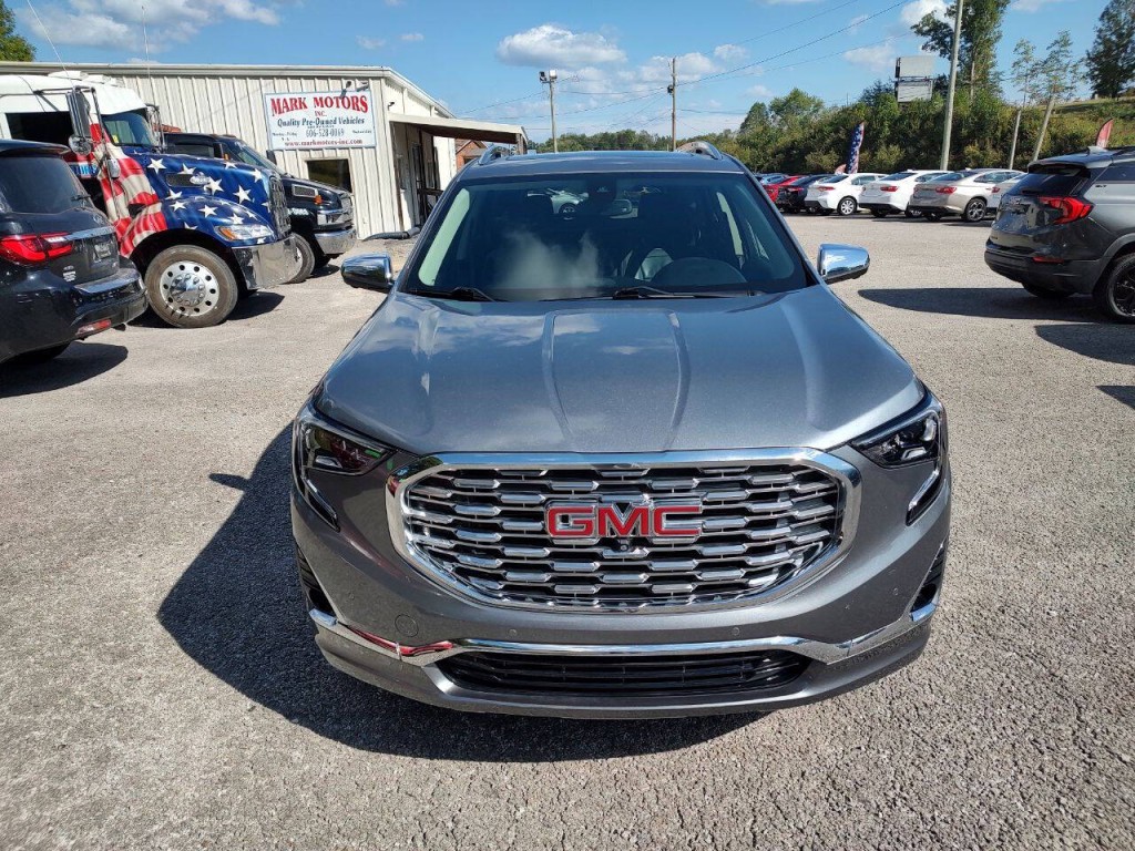 2019 GMC Terrain Image 3
