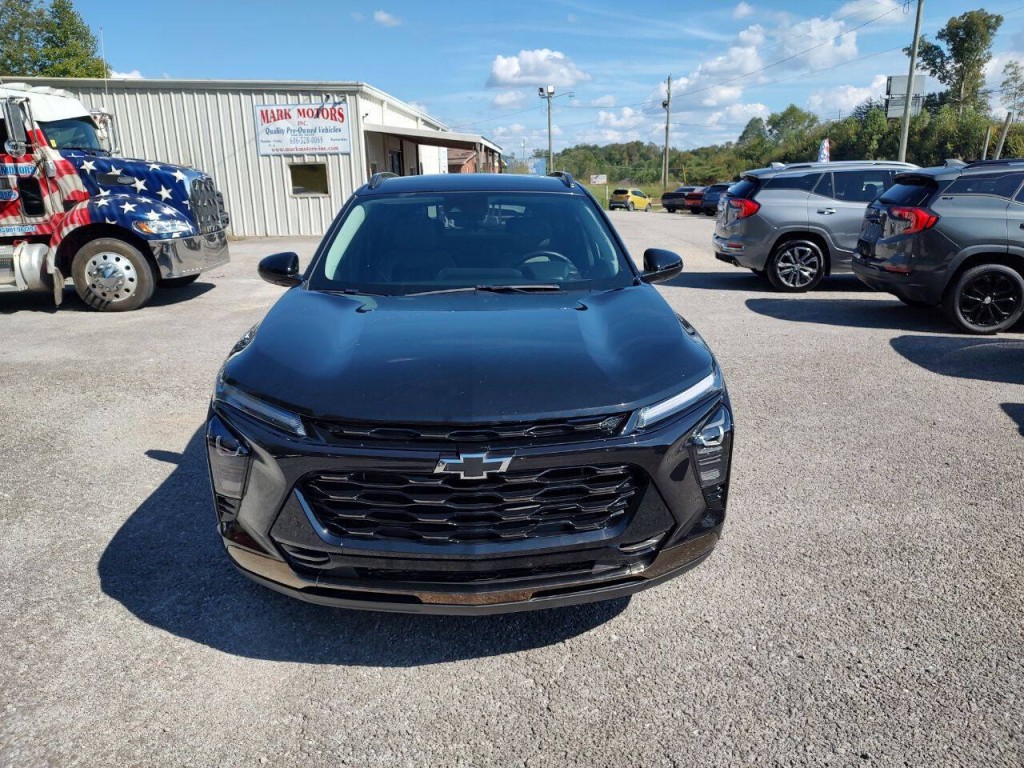 2025 Chevrolet Trax Image 3