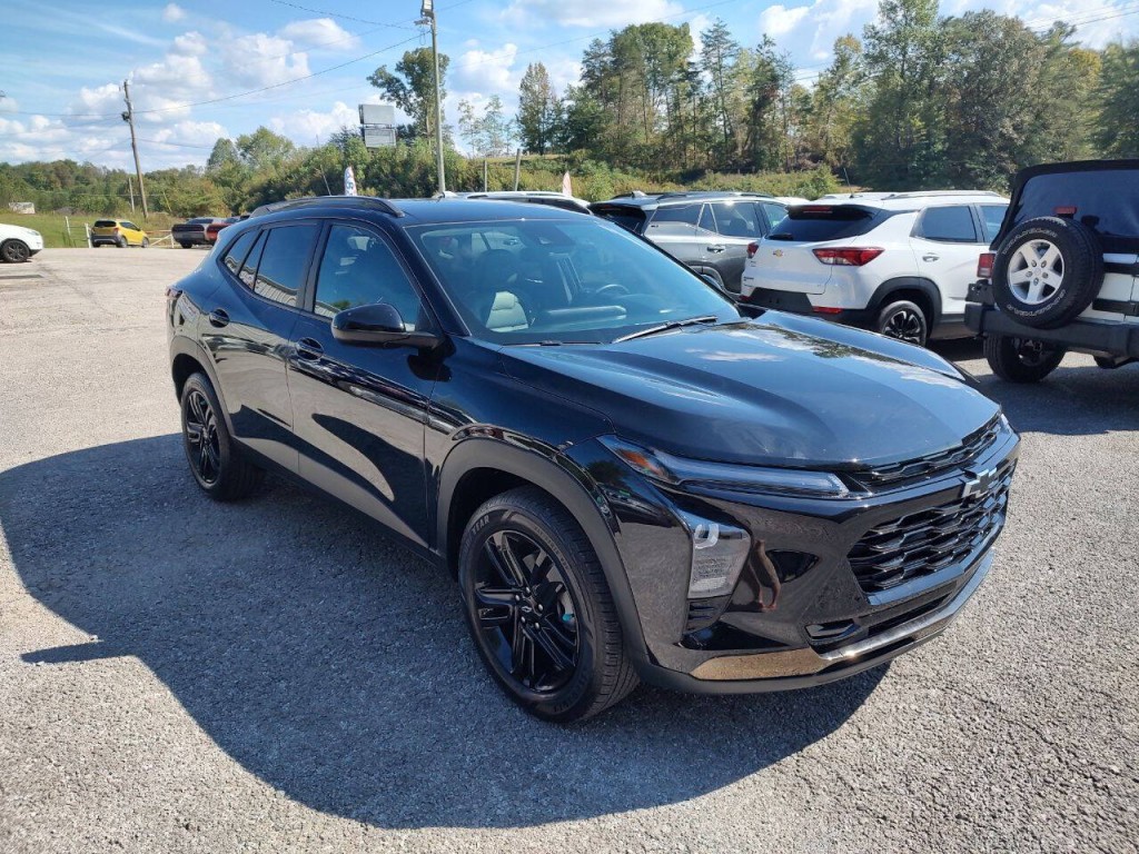 2025 Chevrolet Trax Image 4