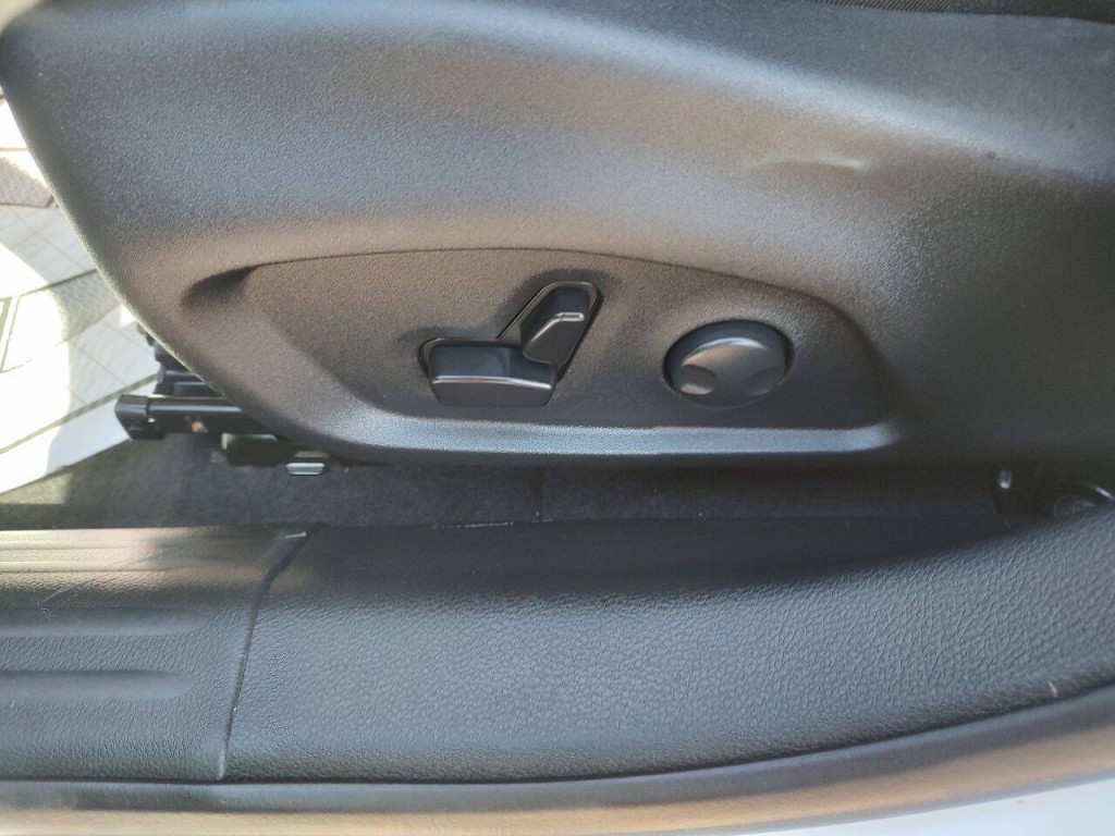 2025 Jeep Compass Image 22