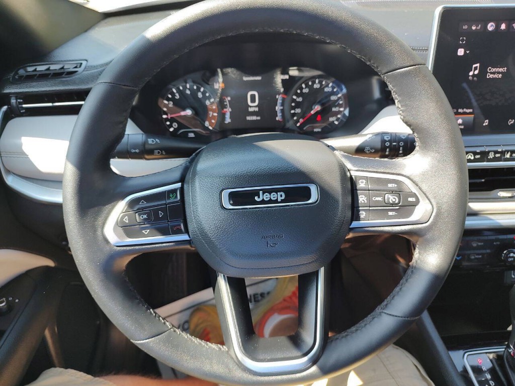 2025 Jeep Compass Image 57
