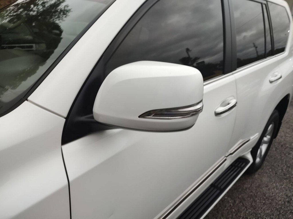 2013 Lexus GX 460 Image 11