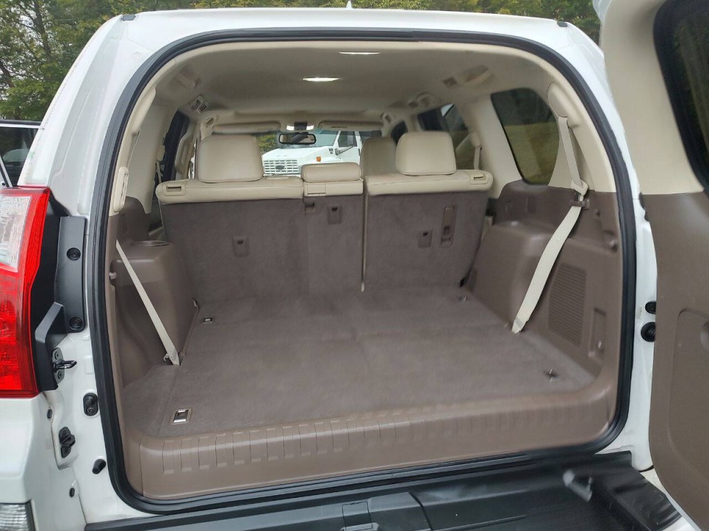 2013 Lexus GX 460 Image 37