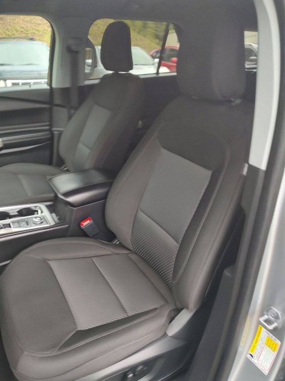 2023 Ford Explorer Image 17