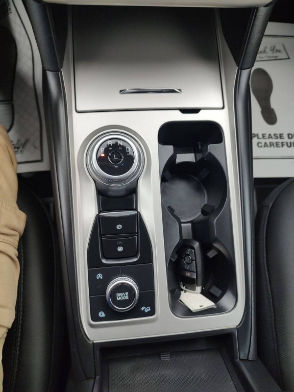 2023 Ford Explorer Image 47