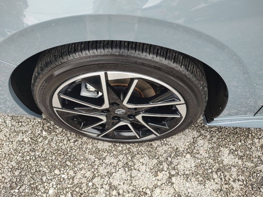 2024 Nissan Sentra Image 16