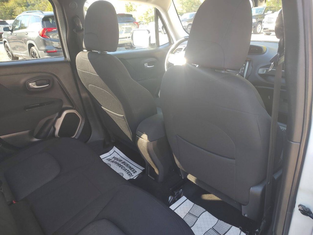 2017 Jeep Renegade Image 26