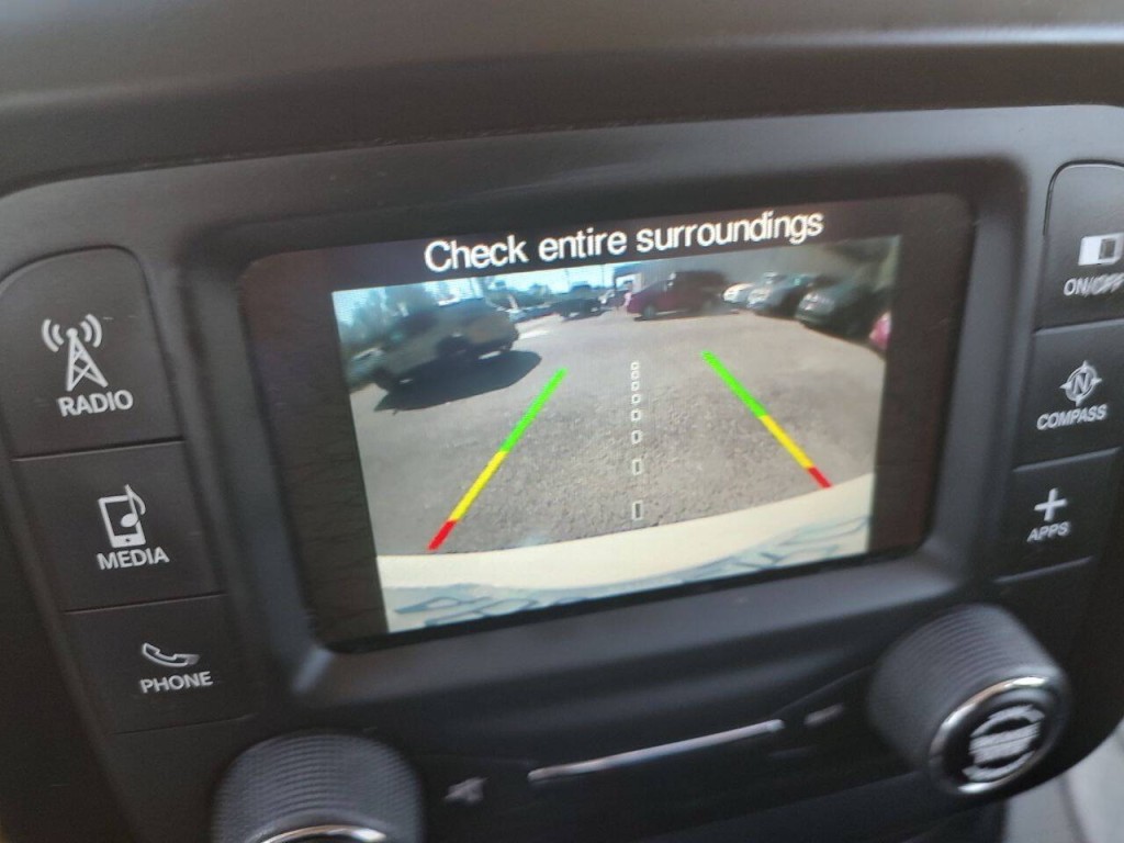 2017 Jeep Renegade Image 36