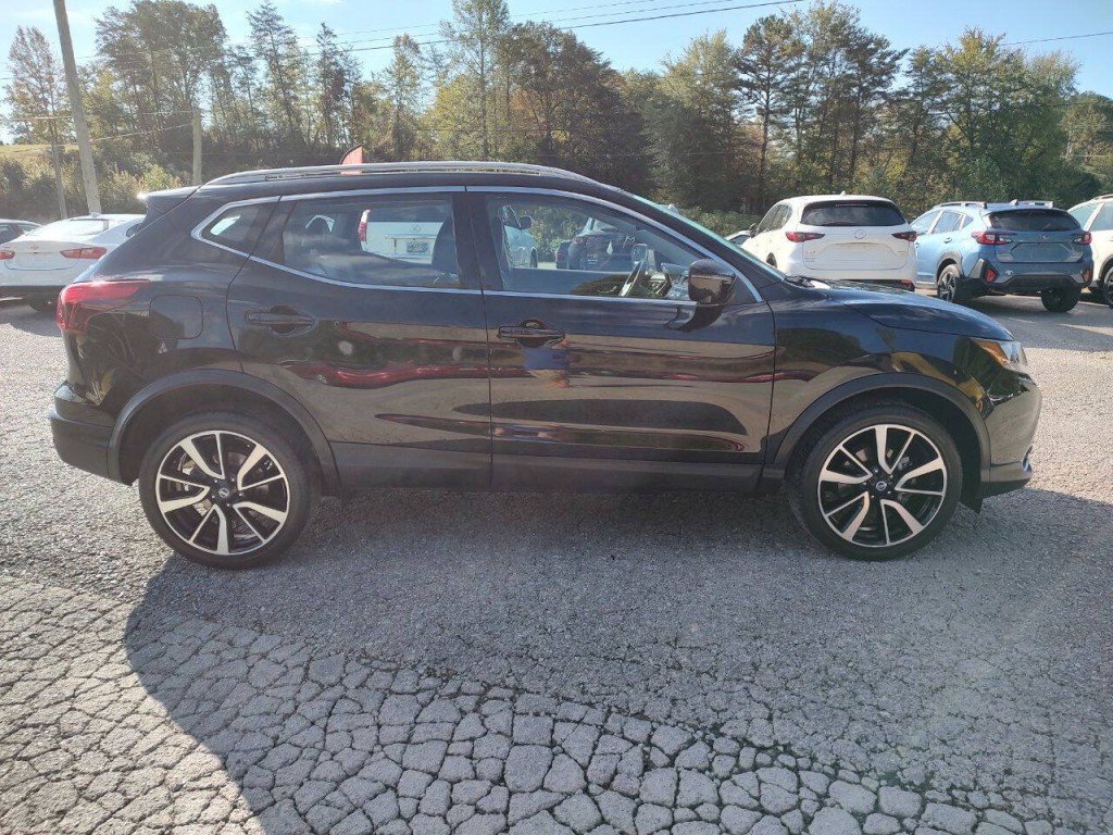 2019 Nissan Rogue Image 5