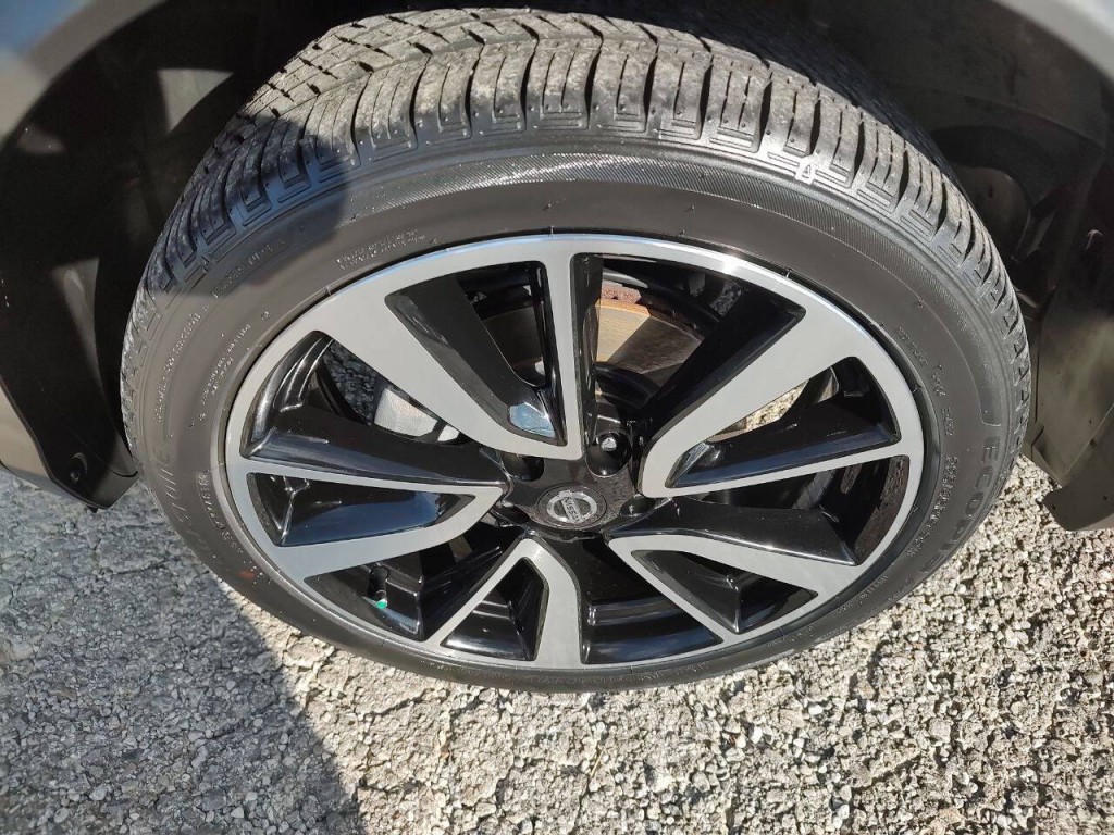 2019 Nissan Rogue Image 10
