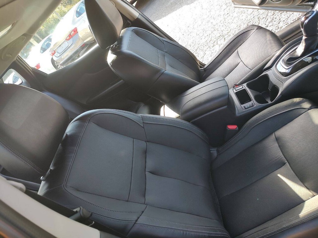 2019 Nissan Rogue Image 38