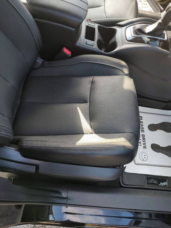 2019 Nissan Rogue Image 39