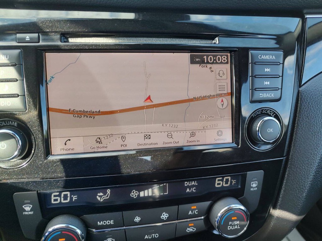 2019 Nissan Rogue Image 44