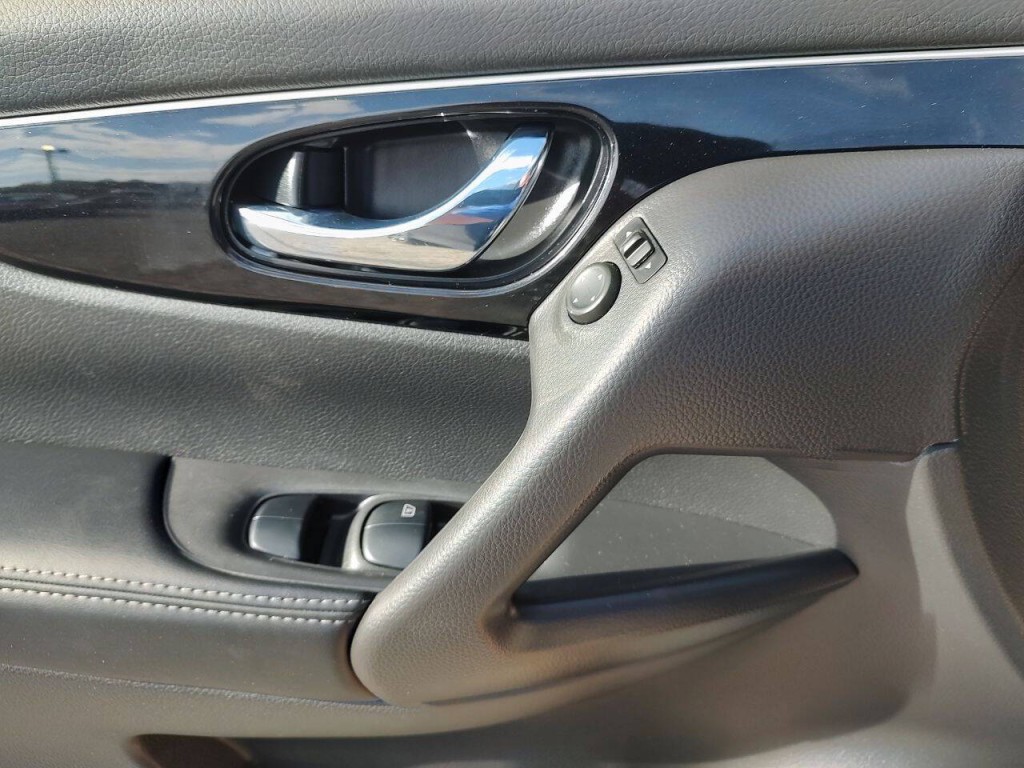 2019 Nissan Rogue Image 63