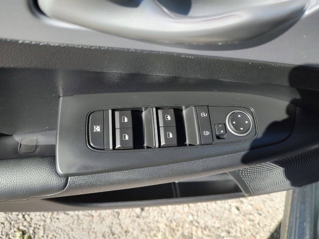 2024 Kia Forte Image 16