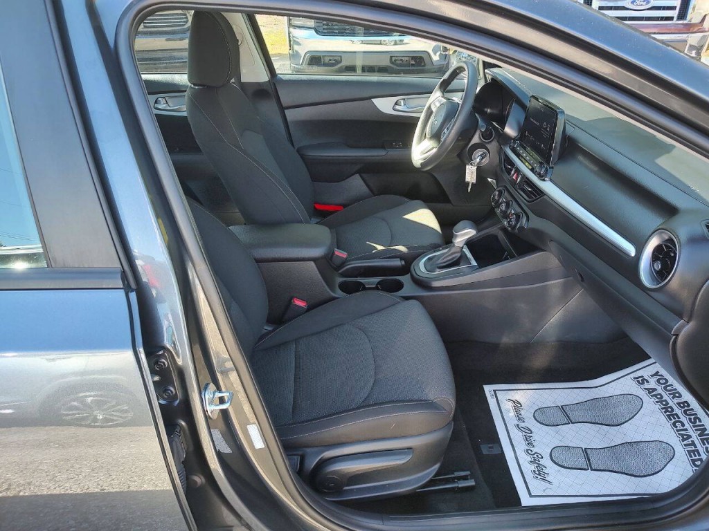 2024 Kia Forte Image 26