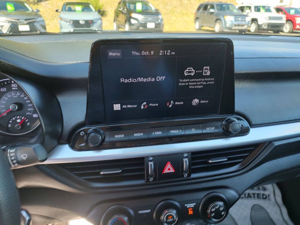 2024 Kia Forte Image 31
