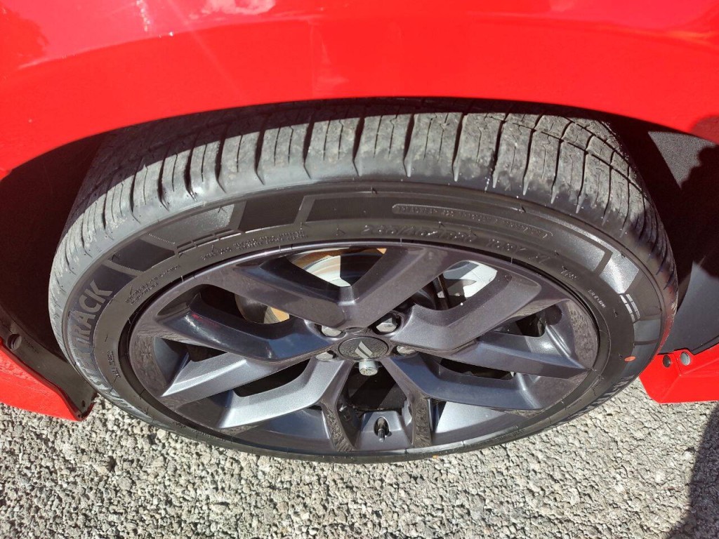 2021 Dodge Charger Image 10