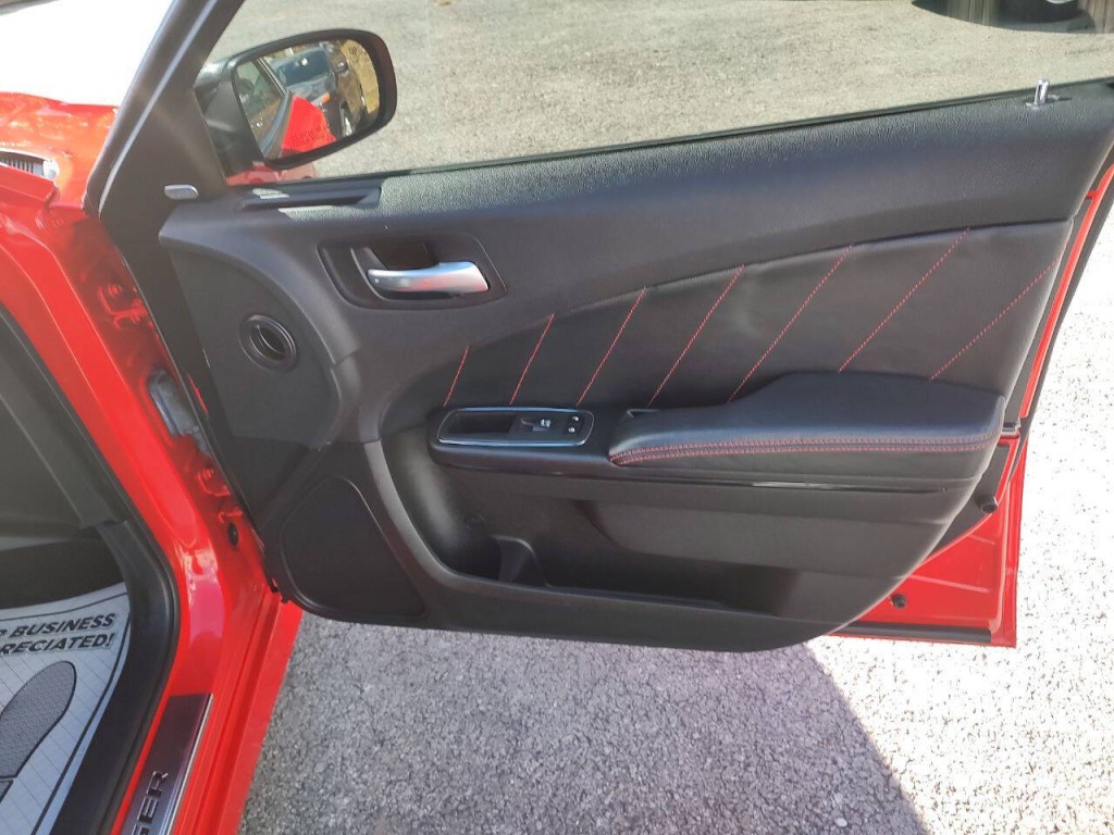 2021 Dodge Charger Image 36