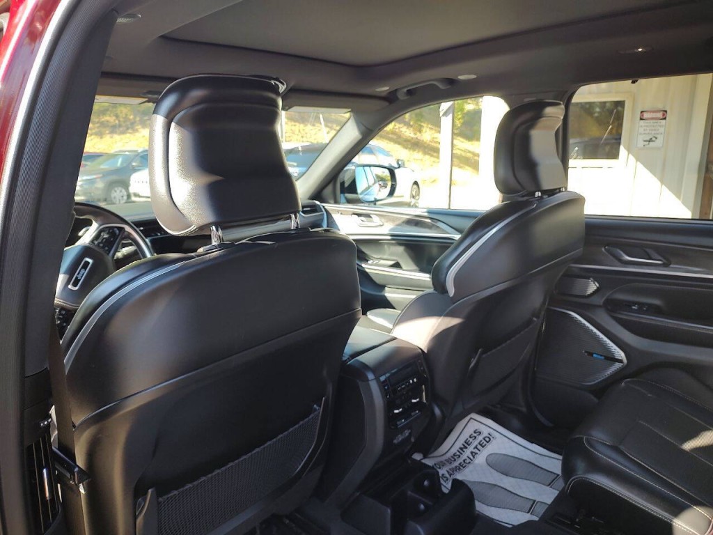 2021 Jeep Grand Cherokee Image 28