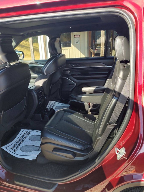 2021 Jeep Grand Cherokee Image 33