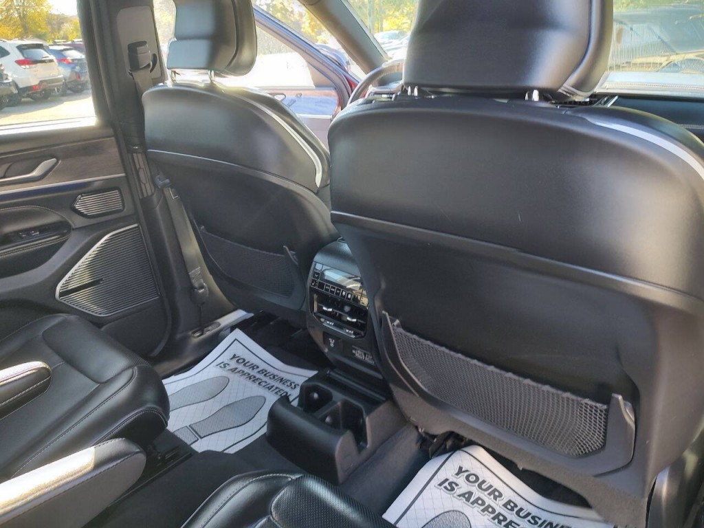 2021 Jeep Grand Cherokee Image 44
