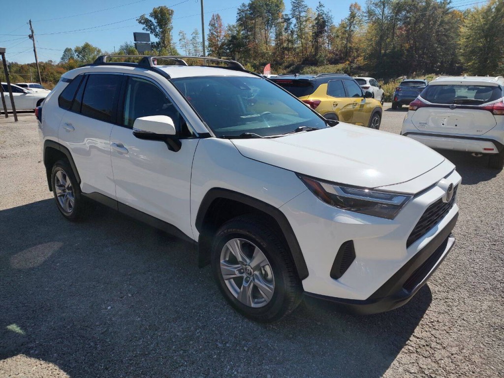 2024 Toyota Rav4 Image 5