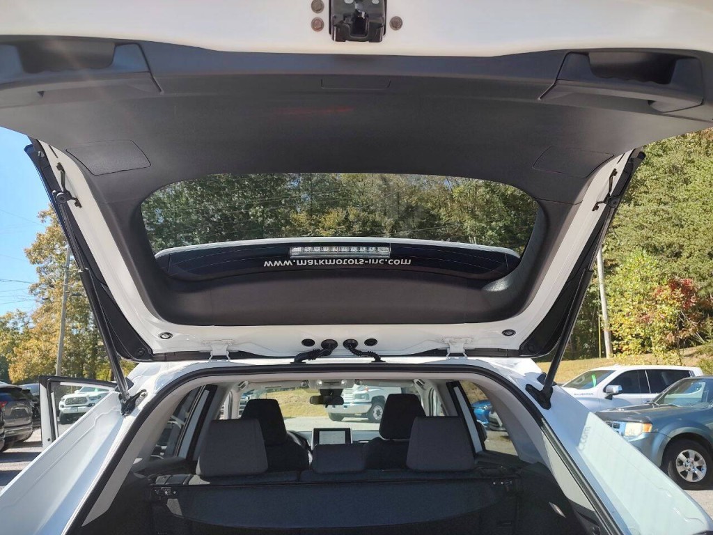 2024 Toyota Rav4 Image 35