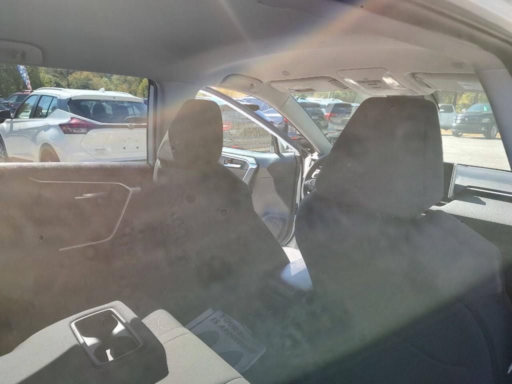 2024 Toyota Rav4 Image 36