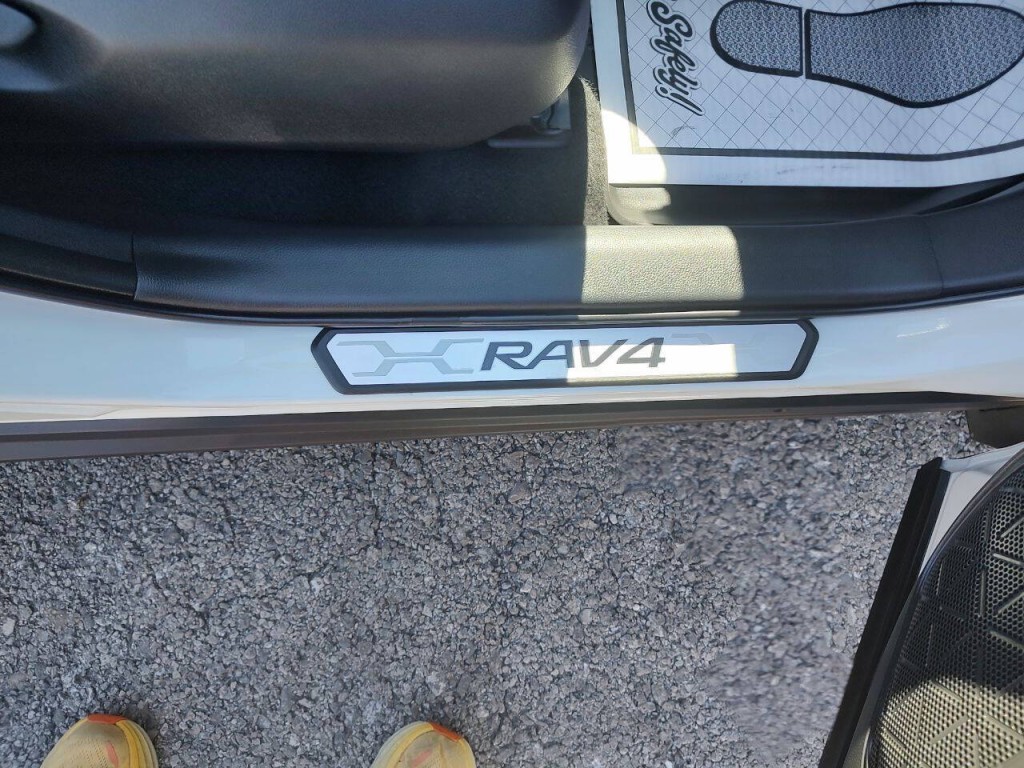 2024 Toyota Rav4 Image 41