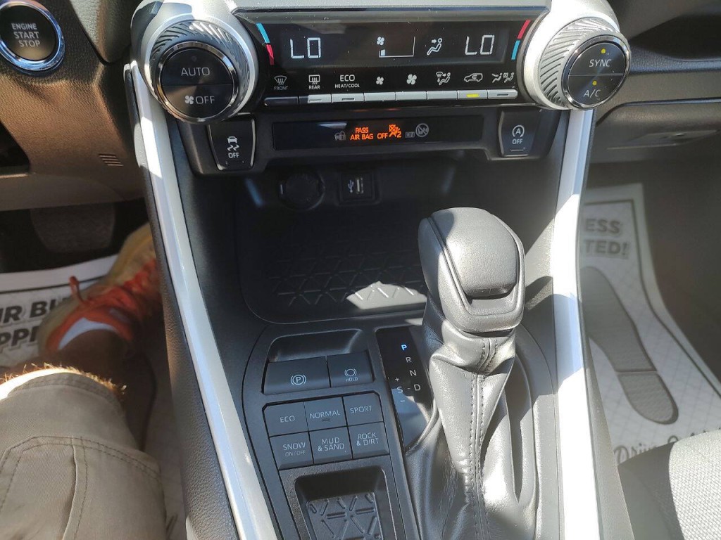 2024 Toyota Rav4 Image 47