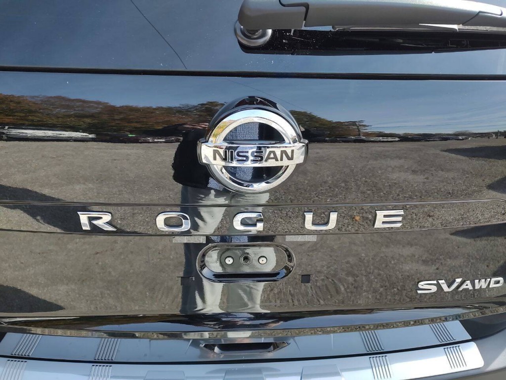 2021 Nissan Rogue Image 13