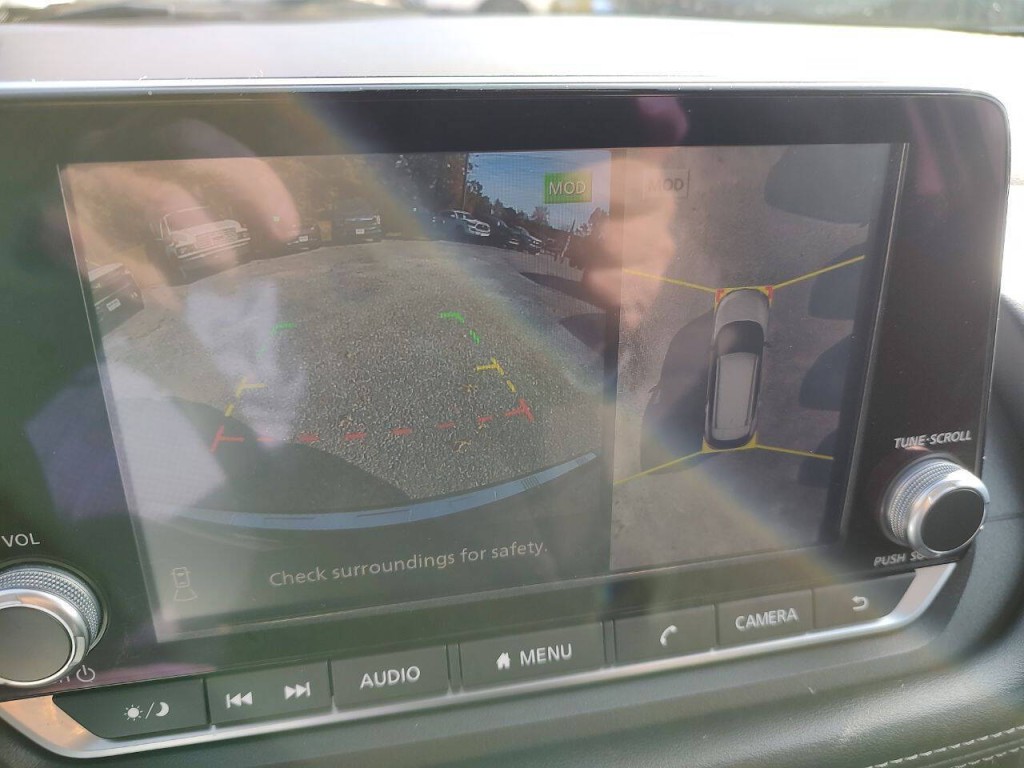 2021 Nissan Rogue Image 40