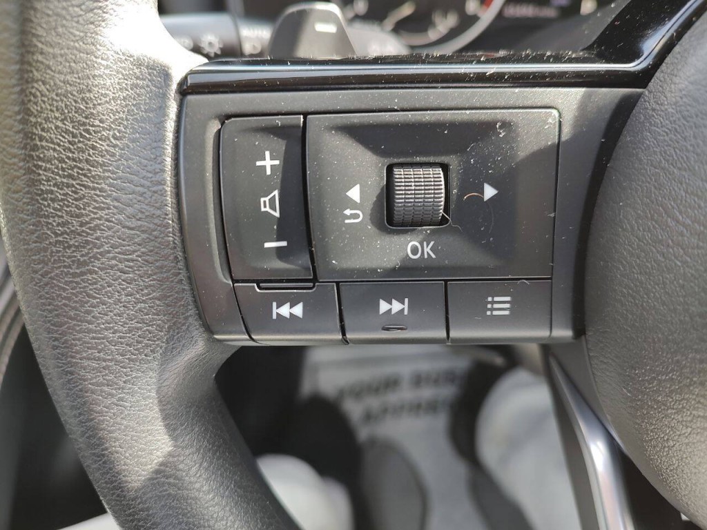 2021 Nissan Rogue Image 44